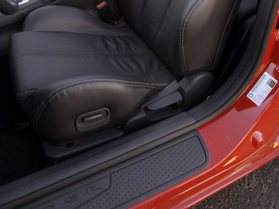  Mitsubishi Eclipse Spider GT V6 2007 года  (фото 39 из 61)